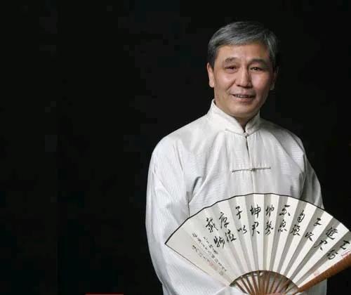 老汪爆料 郭德纲视频播放,老汪曝郭德纲视频播放幕后真相  第1张